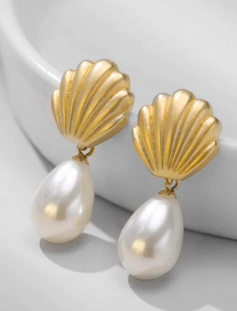 Earrings Pearl Shell Drop 18K GP (ER3)