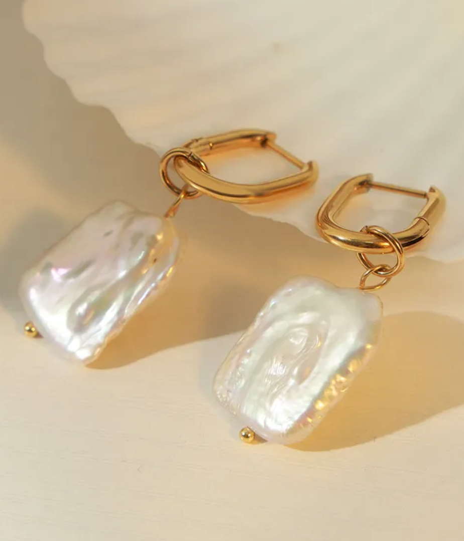 Earrings Geometric Baroque Pearl  Drop 18K GP (ER11)